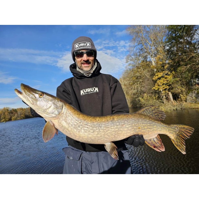 Guidage Pêche Carnassiers en bateau (1 personne/1 journée)