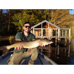 Guidage Pêche Carnassiers en bateau (2 personnes/1 journée)